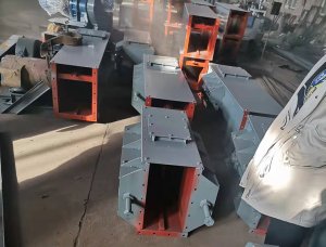 FU350刮板輸送機